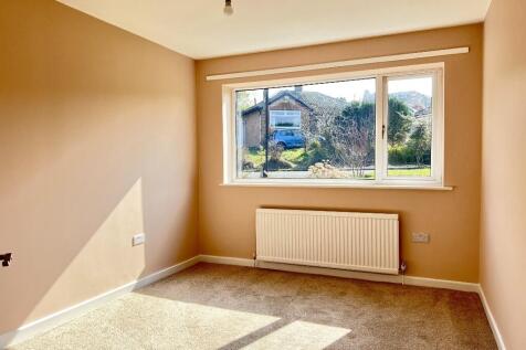 Hollins Avenue, Hyde, Greater Manchester, SK14 photo 5