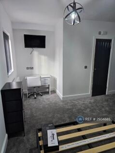 London Road, Buckingham, MK18 photo 3