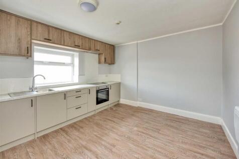 Flat 5, 228 Penn Road, Wolverhampton photo 3