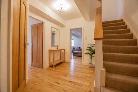 Ground floor entrance hall