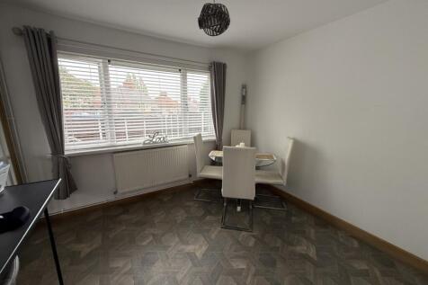 Wright Crescent, Wombwell photo 5