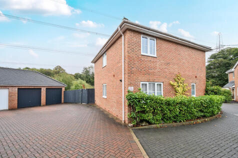 1371396-4-68f5f93...