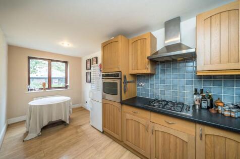 Slievemore Close, Clapham photo 4