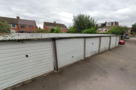 Balmoral Garages.jpg