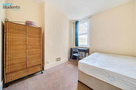 3c8ad5c7-d536-470...