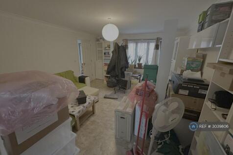 Evesham Way, Milton Keynes, MK5 photo 3
