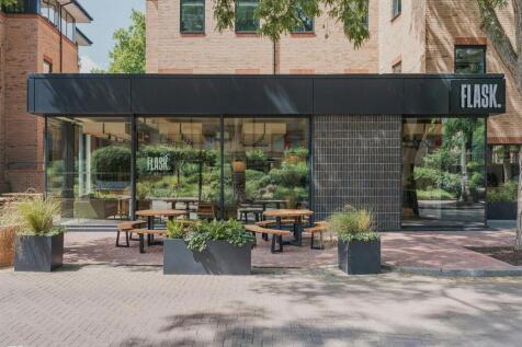journey_First-Step-Cambridge_Flask-Cafe-Exterior_C1440.jpg