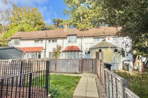 Front Cottages.jpg