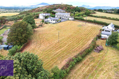 Land West of Clogwyn Llwyd-images-3