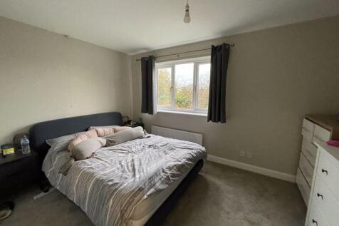 7 Kings Road North, Shrewsbury photo 5