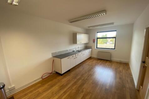 Office to rent Image 3