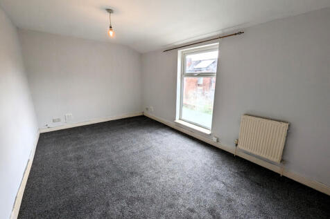 1 Bed flat