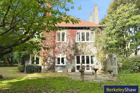 bcf6776b--4434-8F9D-8696B6BA3269-55072-00000822D46