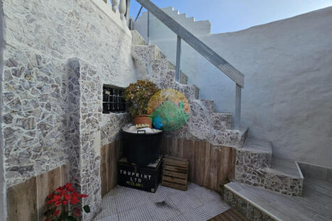 3 Bedroom Semi - Detached For Sale-PAL09-24