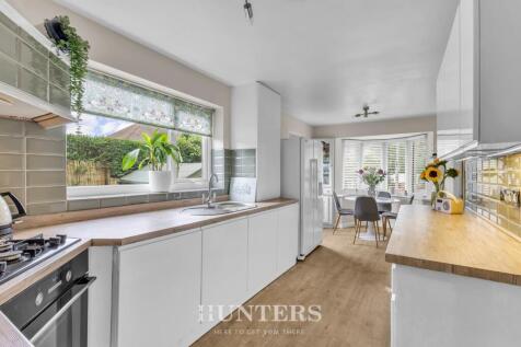 Worcester Road (29).jpg