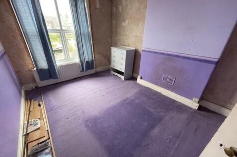 9 Avallon IMG_5079.jpg