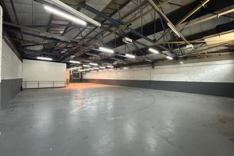 Light Industrial to rent Image 3