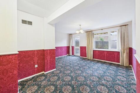 Sitting/Dining Room