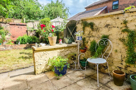 COTTAGE GARDEN