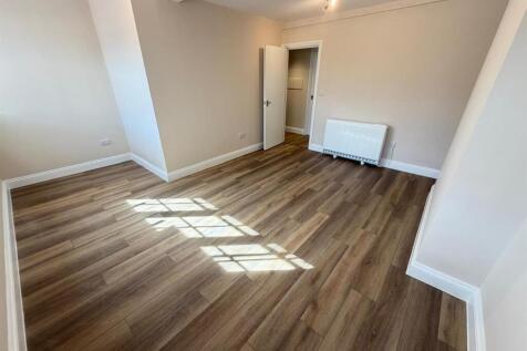 Living Room.jpg