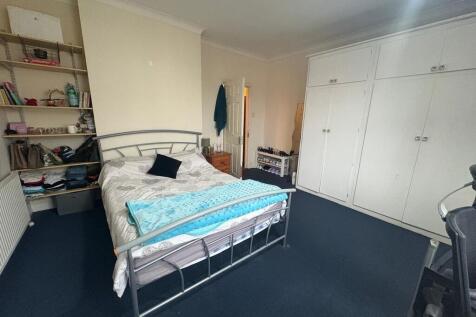 PHOTO-2025-12-18-...