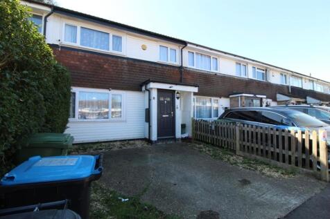 3-bed terraced on The Dart, Hemel Hempstead, £1,875/mo
