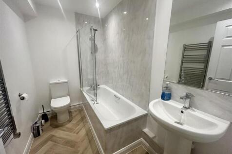 Bathroom.jpeg