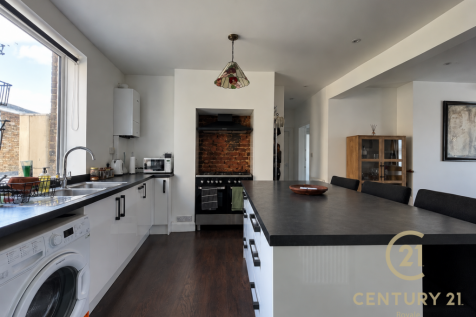 Surbiton Road Kingston upon Thames KT1 photo 3