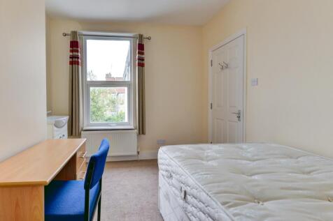 62 Brading Road Bedroom 4