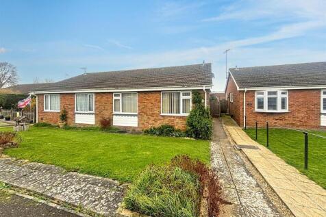 Eastbourne, BN23 - property photo