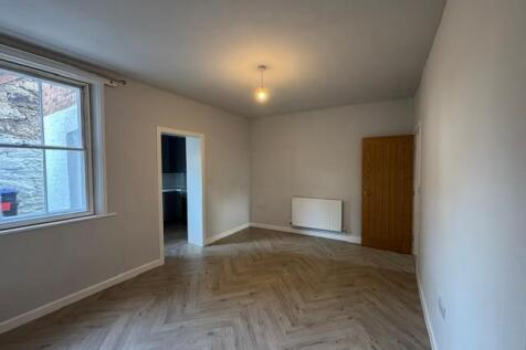 Railway Terrace, Ruthin photo 4