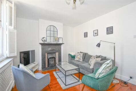Living Room  .jpg