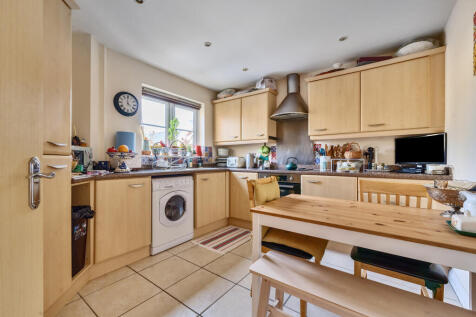 1353828-11-68d2bb...