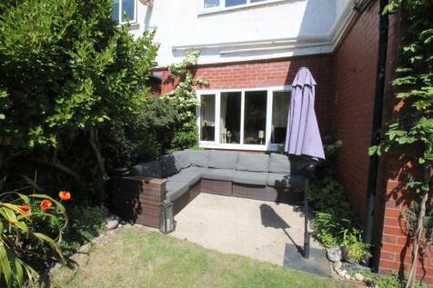 Park Road 74, Rear 2.JPG