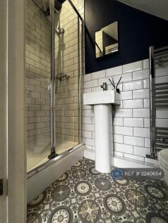 En-Suite Bedroom