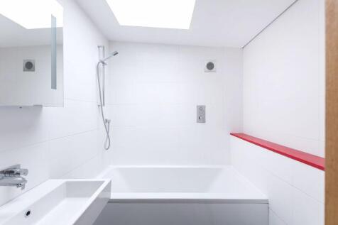 First Floor Bathroom