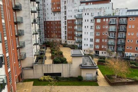 Oceana Boulevard, Lower Canal Walk, Southampton, SO14 photo 5