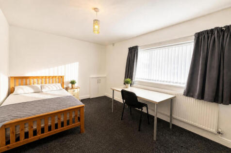Middleton Boulevard, Wollaton, East Midlands, NG8 photo 5