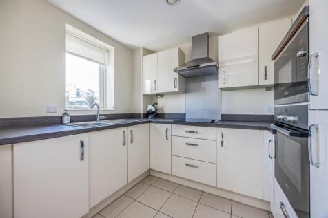 45 Tudor Rose Court, South Parade, Southsea-Small-