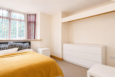 Bedroom - Angle 2