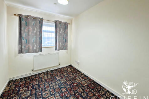 Kent Road, Grays, RM17 photo 5