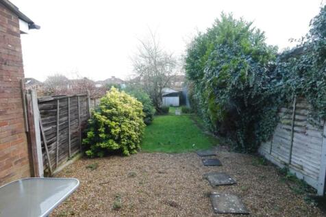 Heathcote Avenue, Hatfield photo 3