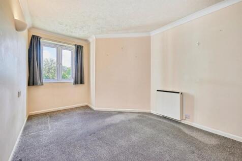 Custerson Court, Station Street photo 5