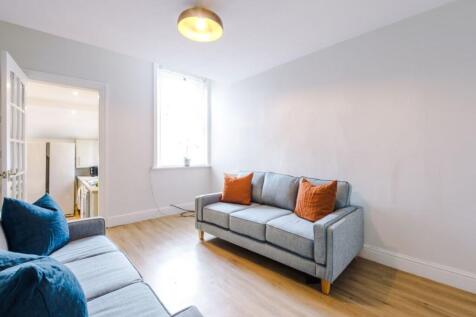 21GL - Living Area