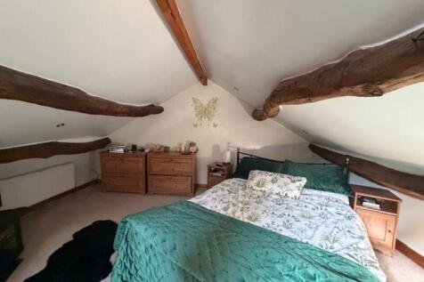 Attic Room (Bedroom 6)