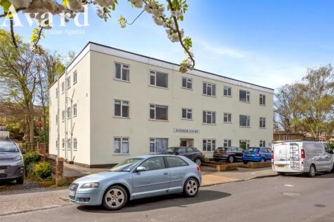 Bruce Avenue, Eleanor Court, 5-018.jpg