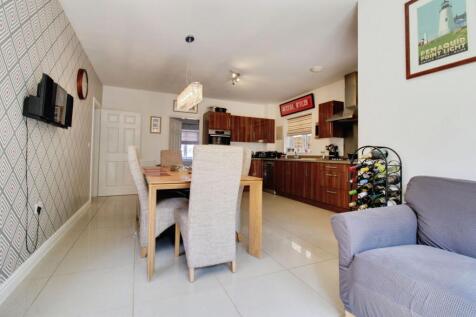 Kitchen/Utility