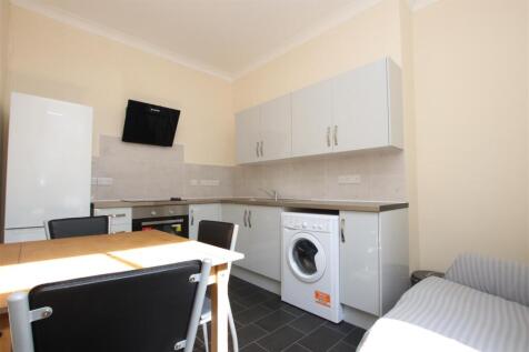 Kitchen dining room.JPG