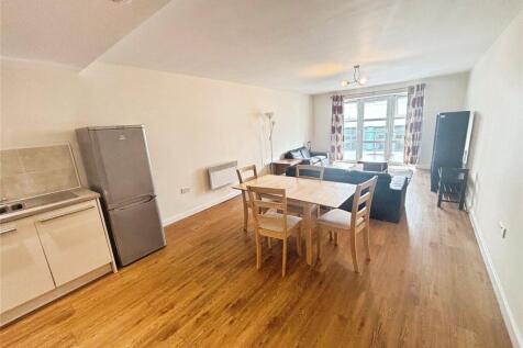 Living/Kitchen