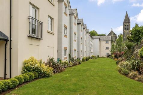 Gardens Fitzford Lodge.jpg